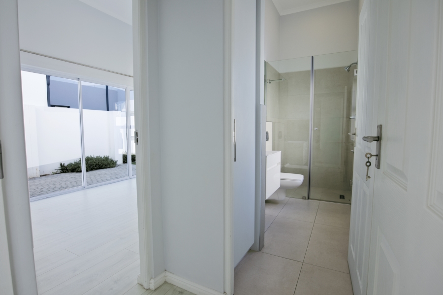 4 Bedroom Property for Sale in Sagewood Western Cape
